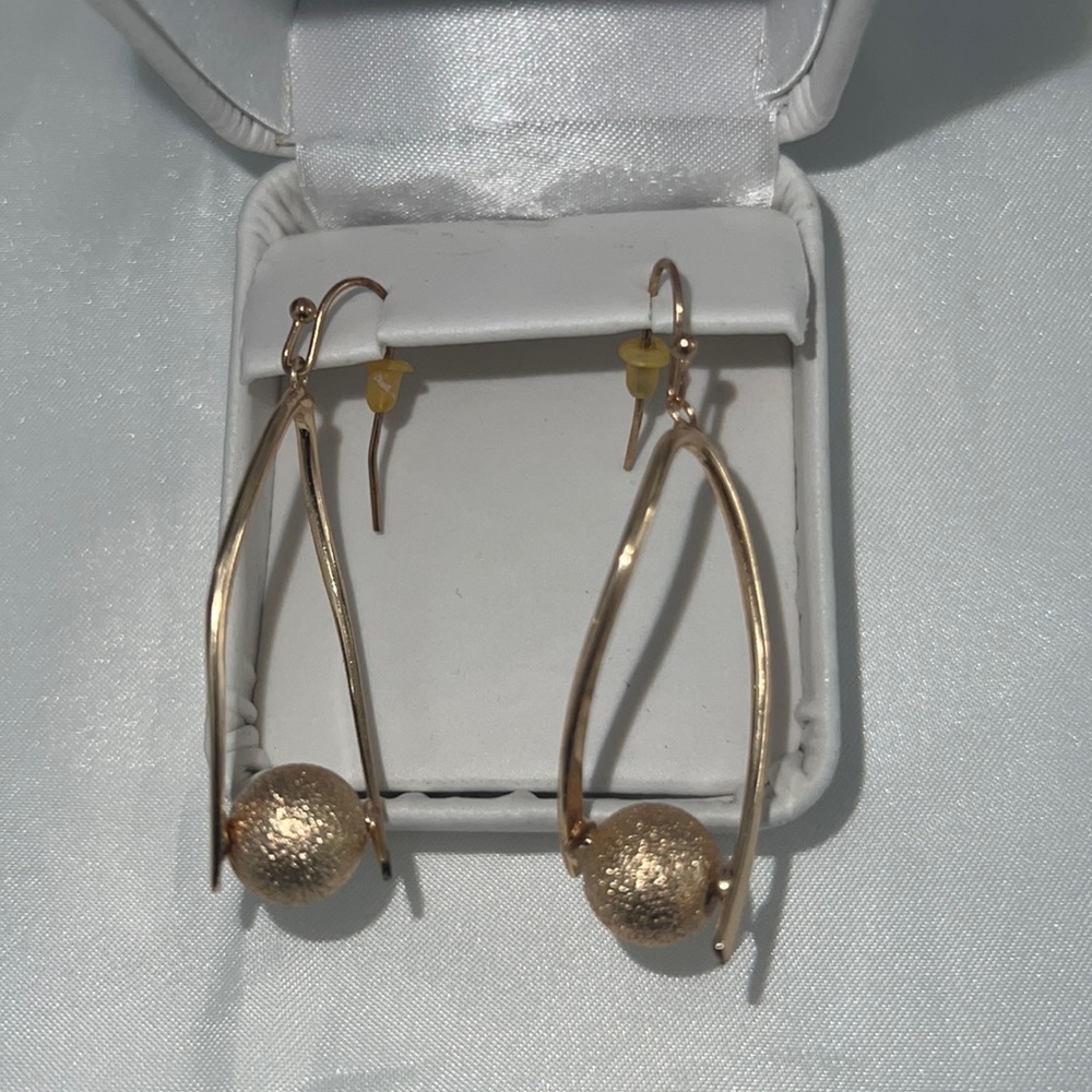 Fashion earrings